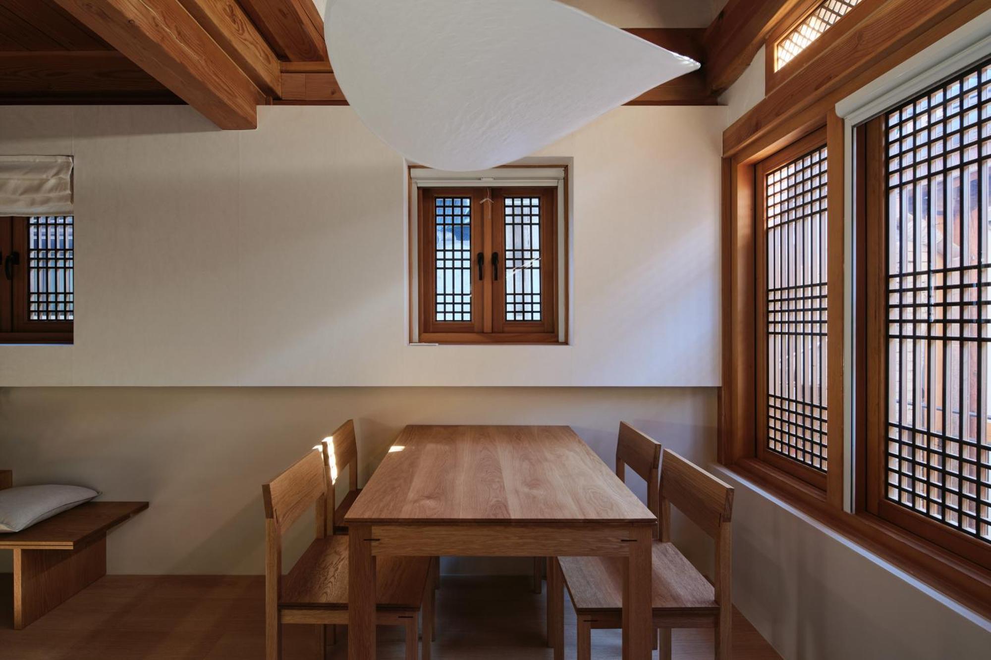 The Korean Traditional Hanok In Downtown Seoul For Convenient Public Transportation - Seoul Ari Exterior foto